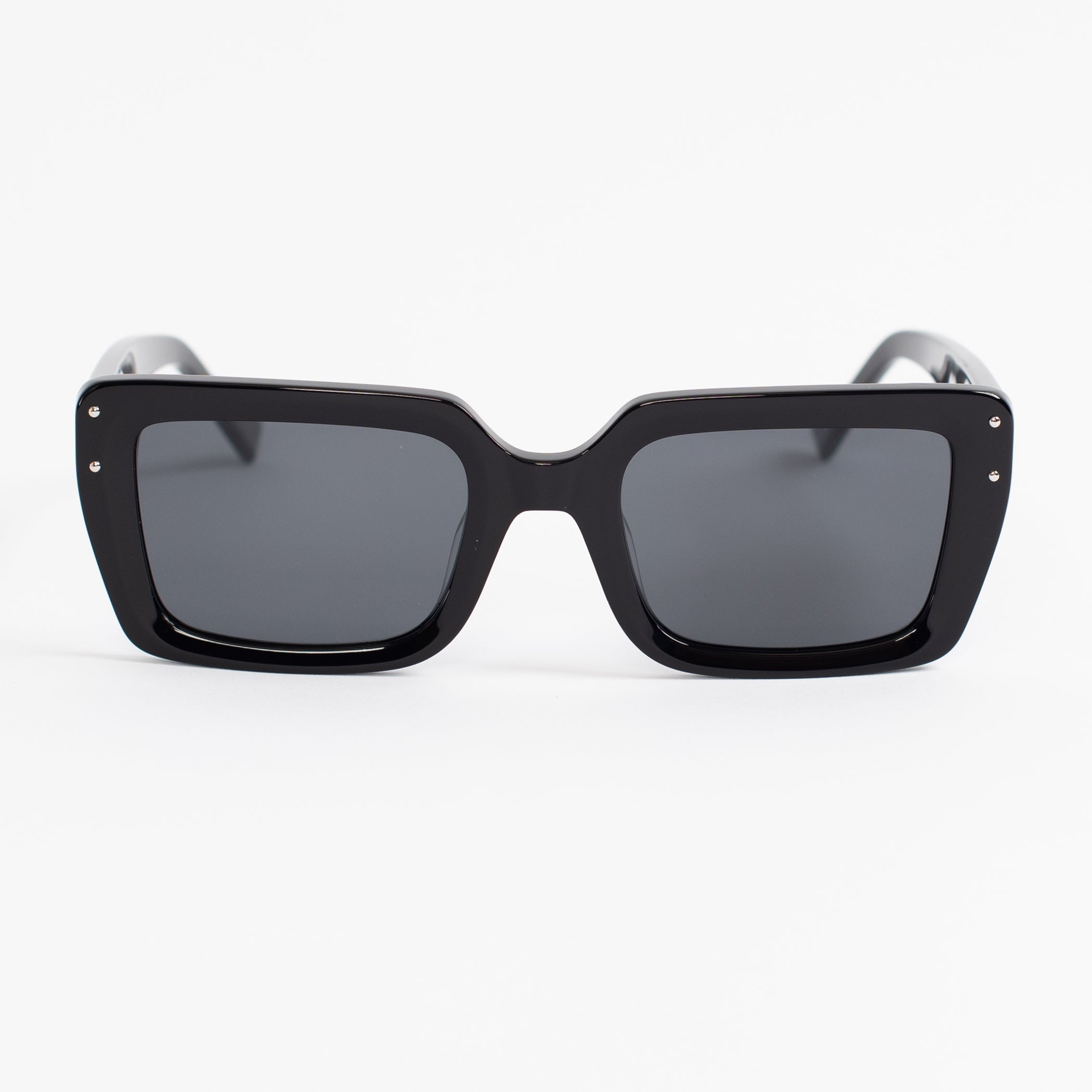 LAKEY ~ BLACK